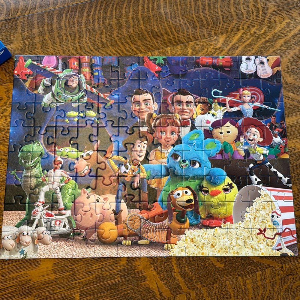 Disney Toy Story 4 Ravensburger Jigsaw puzzle 100 pc